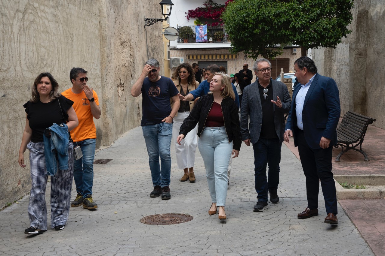 Visita de Natalia Enguix a El Palomar