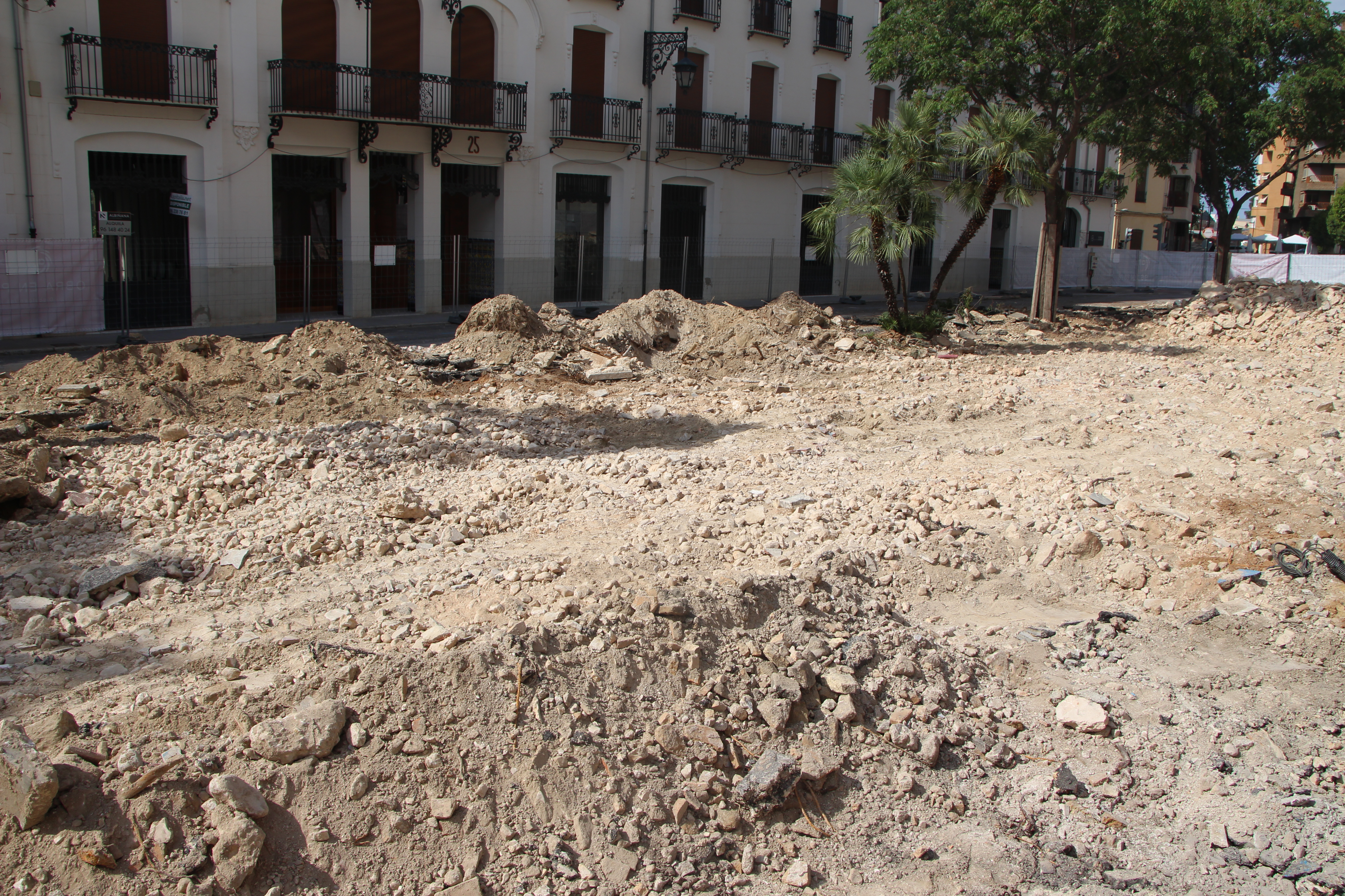 Les obres, parades hui dijous
