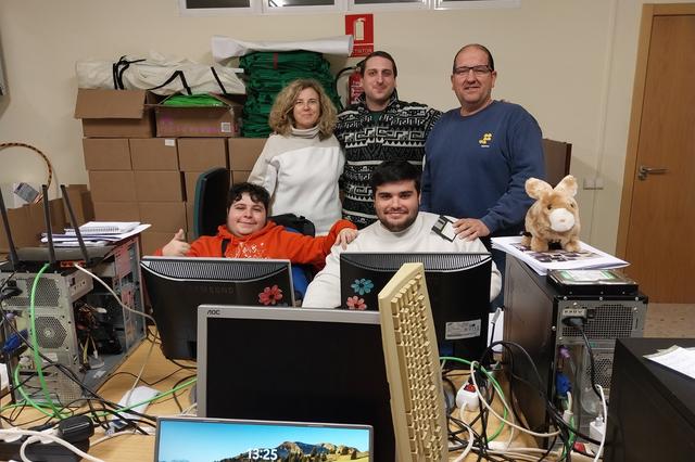 La Vall d’Albaida viaja en el tiempo con la exposición “Retorno al Pasado”