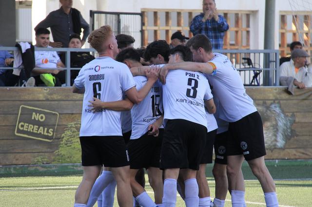 El Ontinyent remunta davant el Castelló B