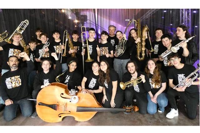 La Agrupació Musical Ontinyent ofrece un concierto a favor de Sedajazz