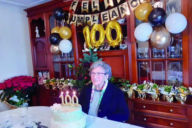 Mor a Ontinyent als 104 anys Amparo Eulalia García