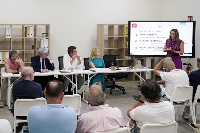 El Polígono l'Altet de Ontinyent presenta su modelo de gestión