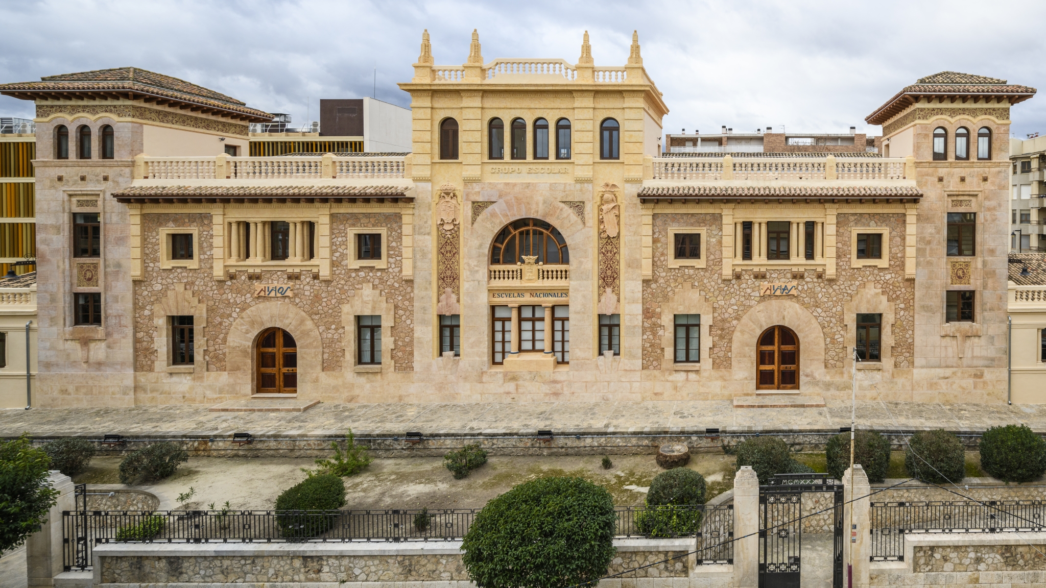 Edificio Lluis Vives, Ontinyent