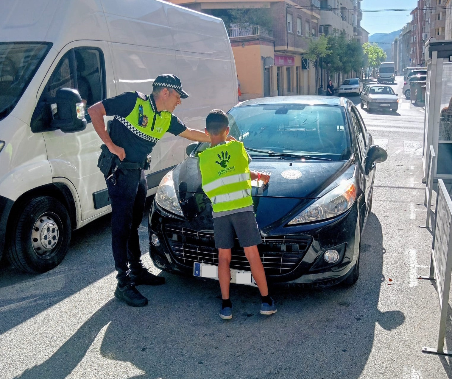 Sesión práctica "Policías por un día"