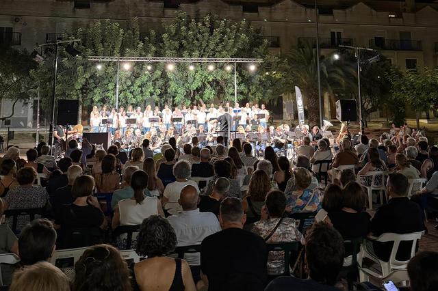 L'Agrupació Musical Ontinyent pone final a "Estiu musical" 