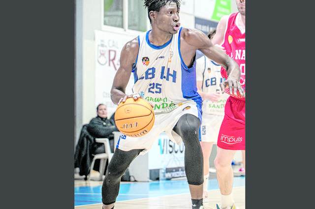 Placide Nakadjim, primer fichaje del Ontinyent Club Bàsquet