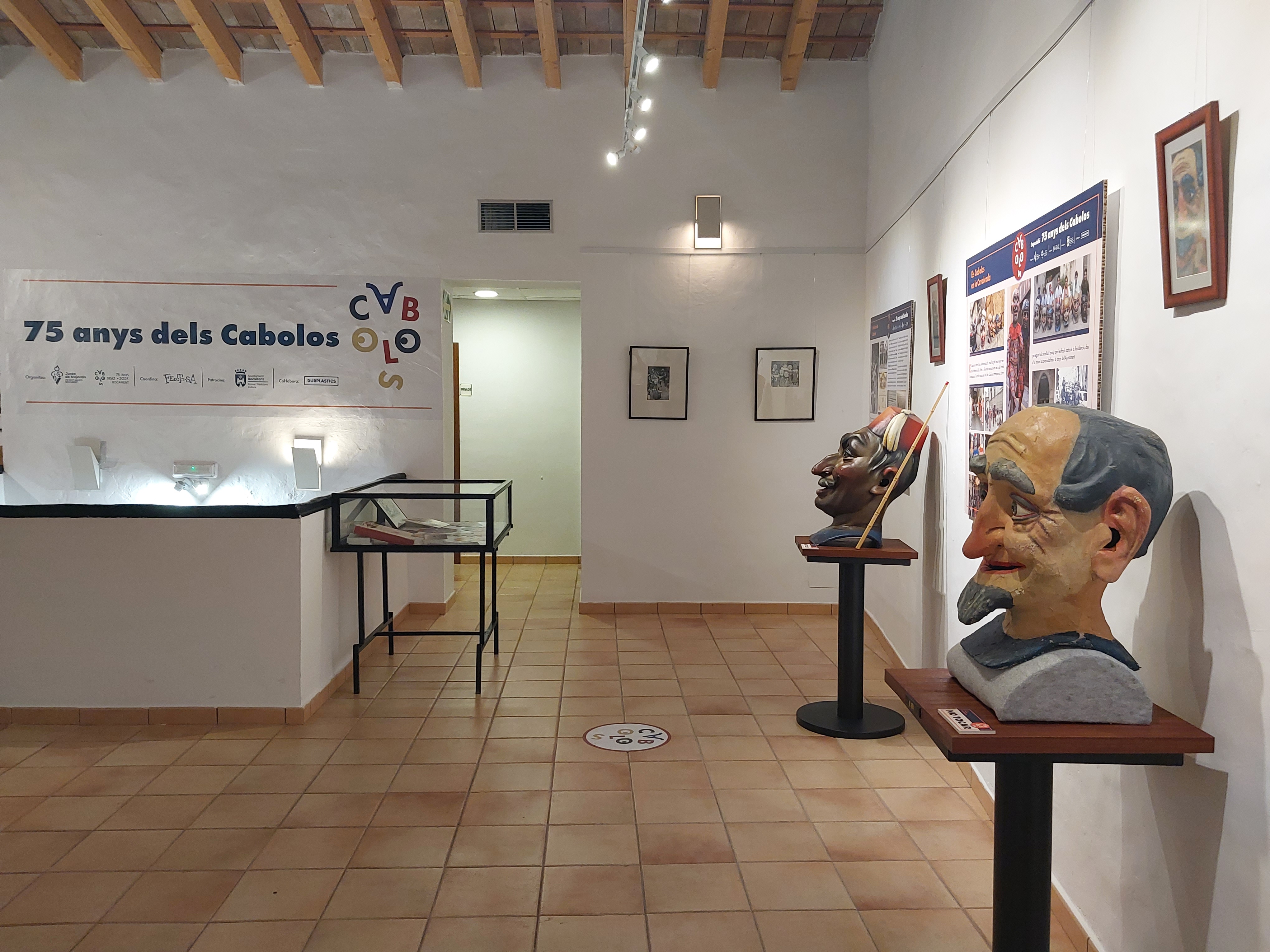 Exposición conmemorativa de los 75 años de los Cabolos