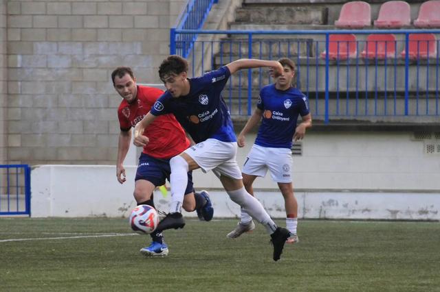 L'Ontinyent empata en la seua visita a la UD Tavernes