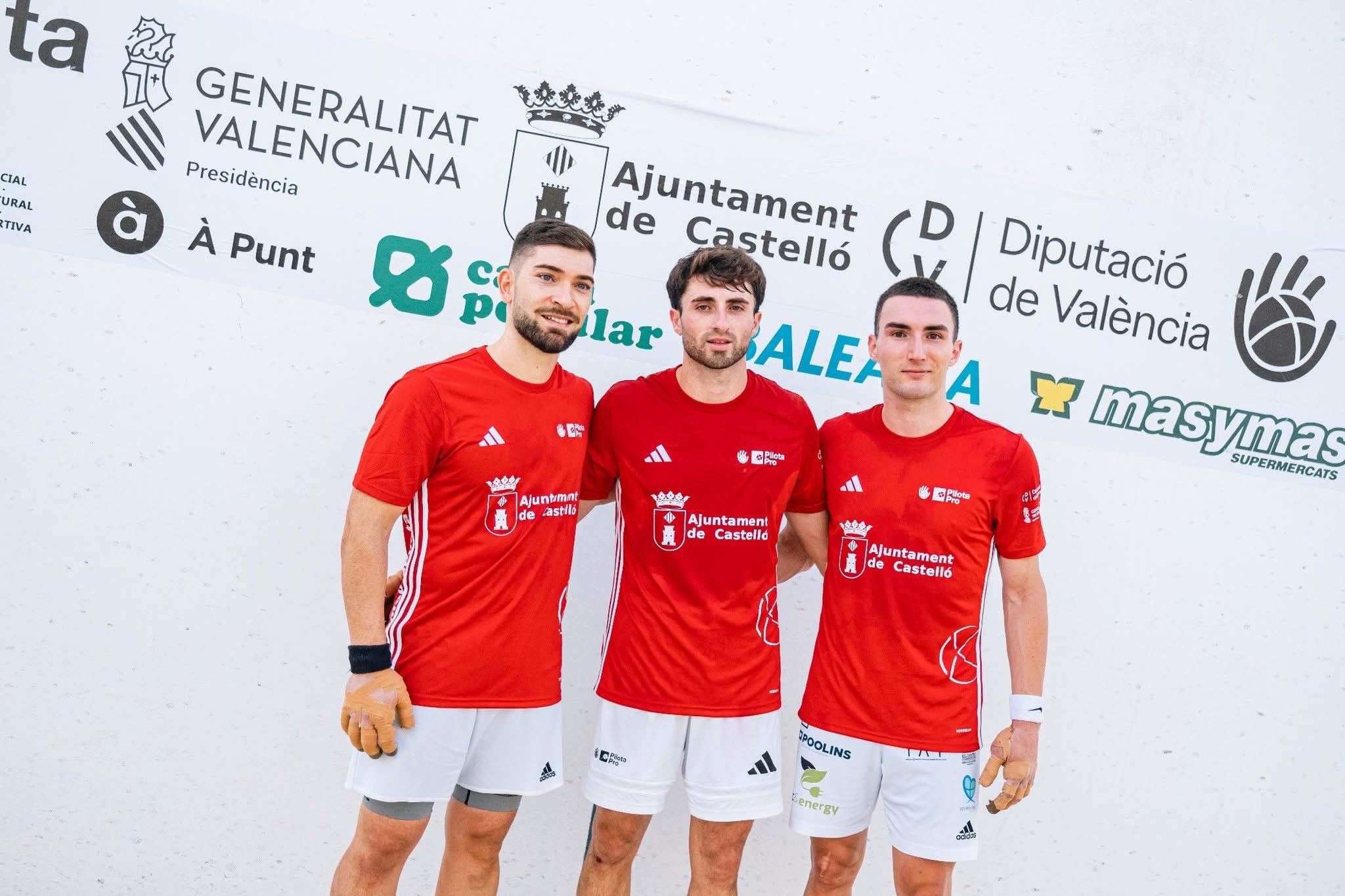 Raúl, Ibiza e Iván