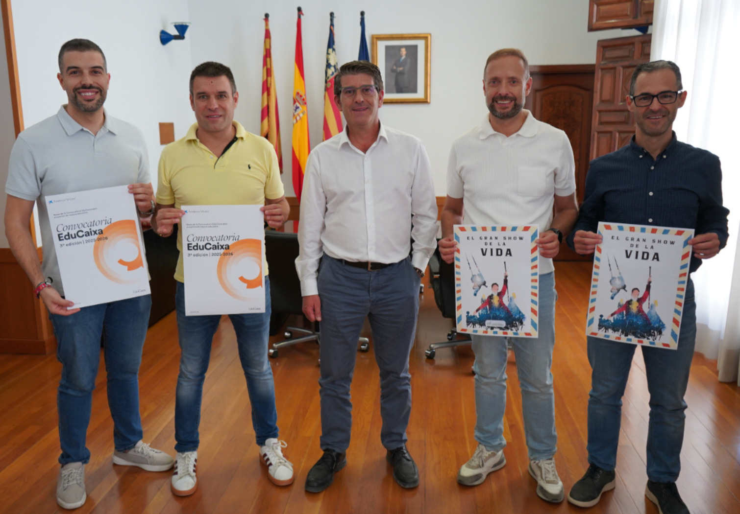 Presentació a l'alcalde de “El Gran Show de la Vida”