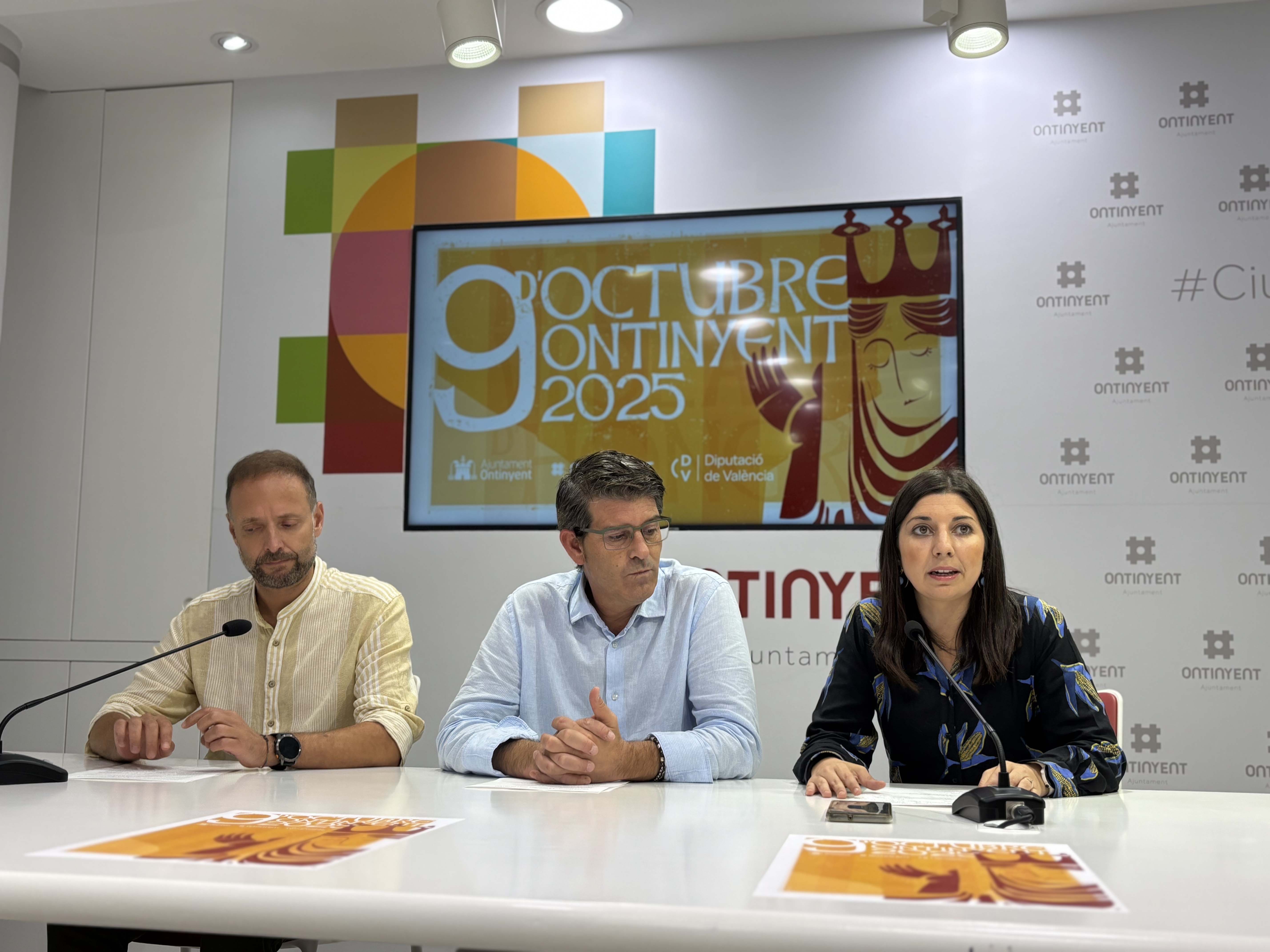 Álex Borrell, Jorge Rodríguez y Àngels Muñoz