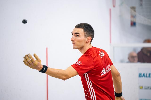 Iván, amb un edema ossi, baixa per a tota la copa