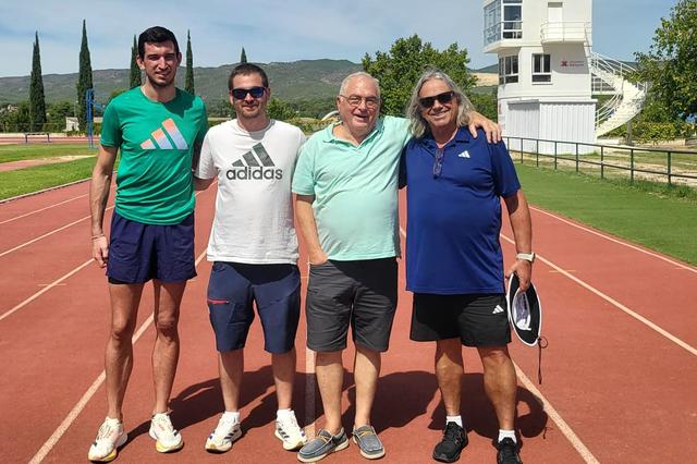 El subcampió d'Europa Quique Llopis entrena a Ontinyent