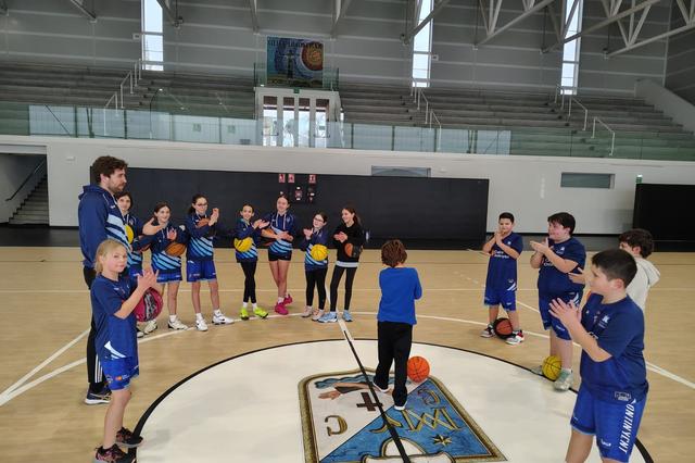 El Ontinyent Club de Bàsquet celebra con éxito su II Campus de Navidad