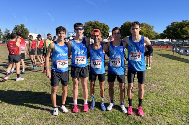 Tres medalles al Cross de Xàtiva per al CAVAOntinyent
