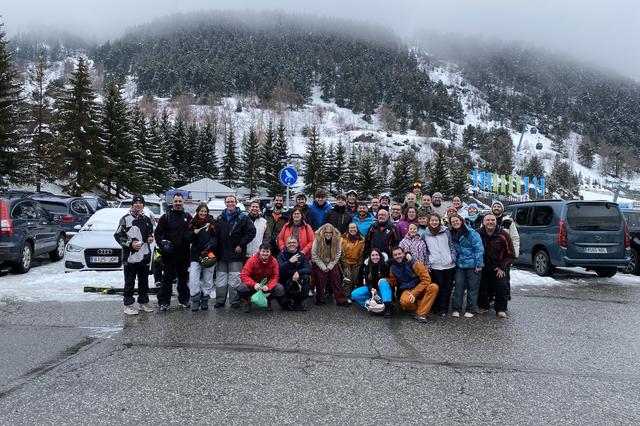 El Club d’Esquí La Vall (Ontinyent) inaugura la temporada