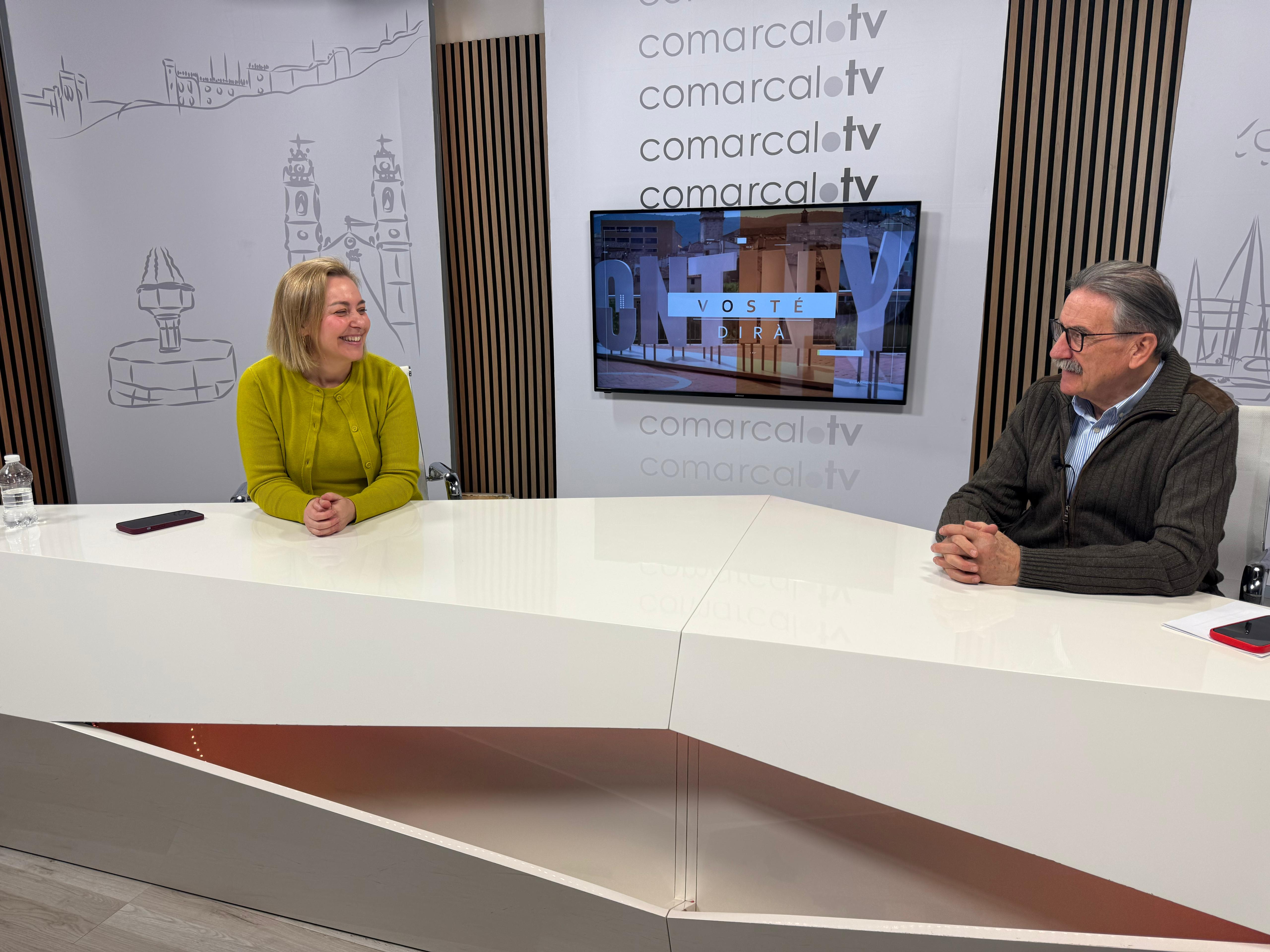 Natalia Enguix, durant l'entrevista en Comarcal TV