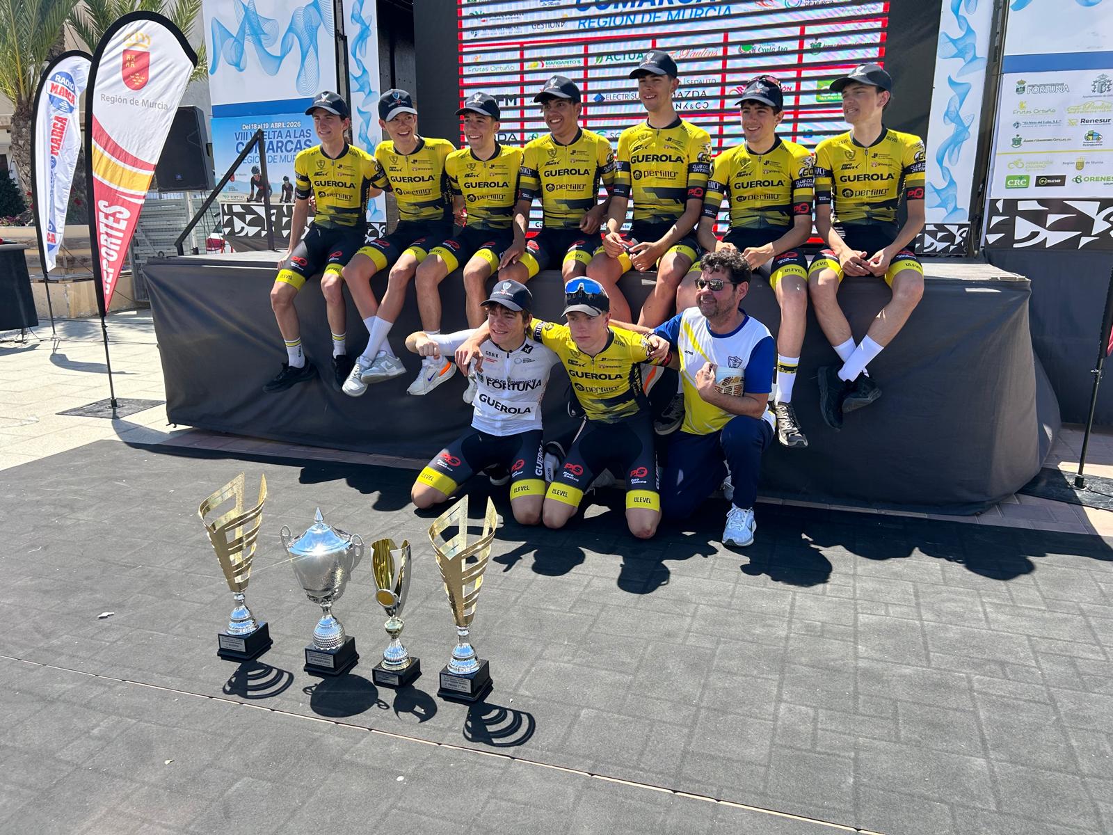 Representación del Club Ciclista Ontinyent en Murcia 