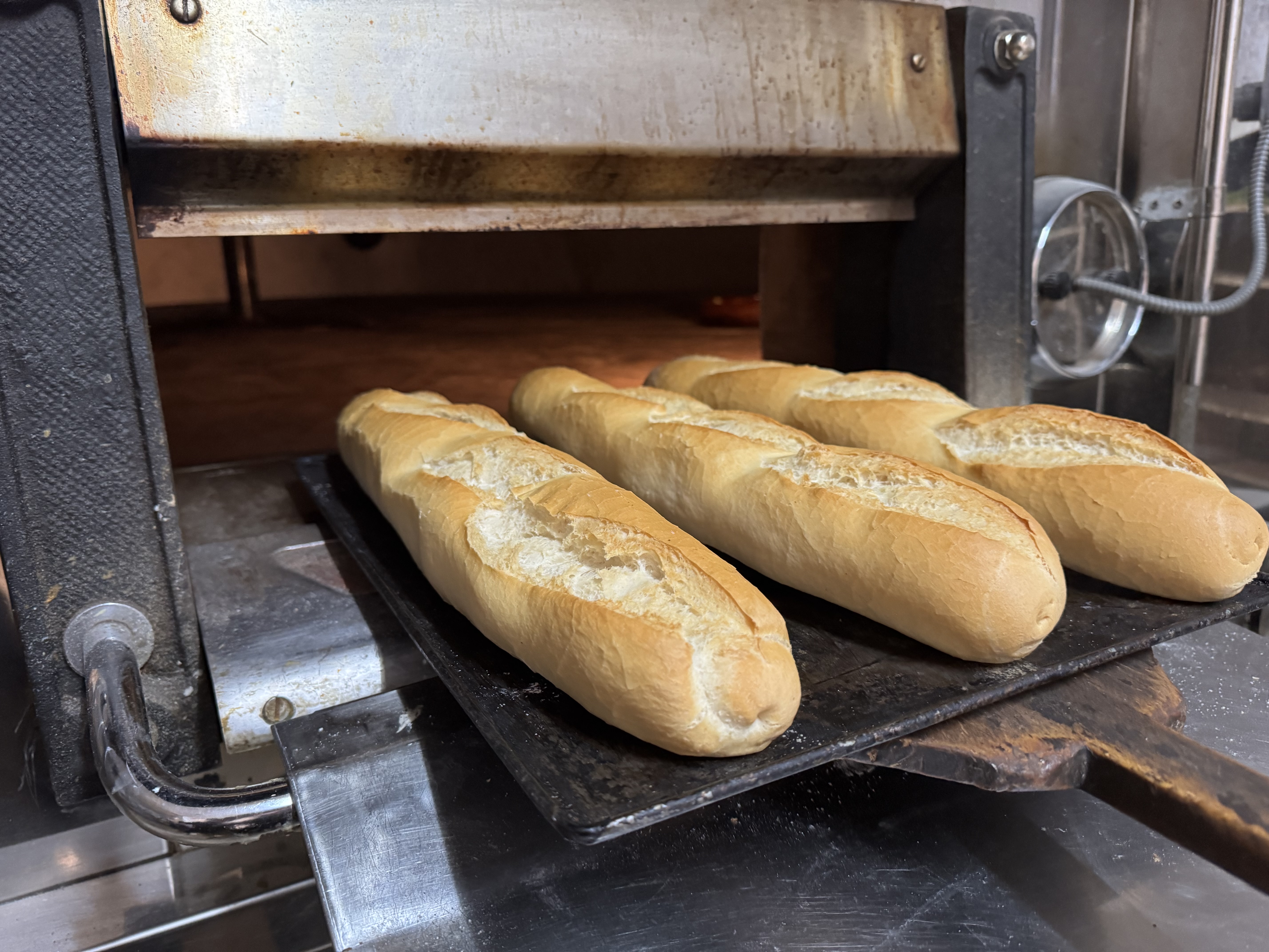 El forn de llenya de "El Pastador de Pedro"