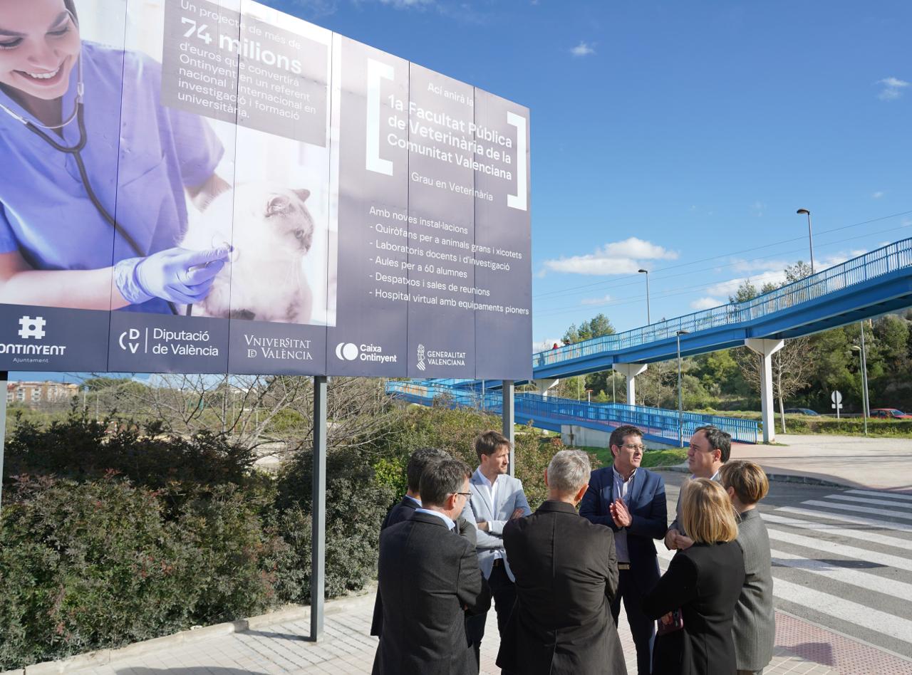 Visita de Pérez Llorca a Ontinyent